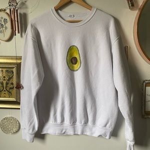 Bitches love avocados crew neck